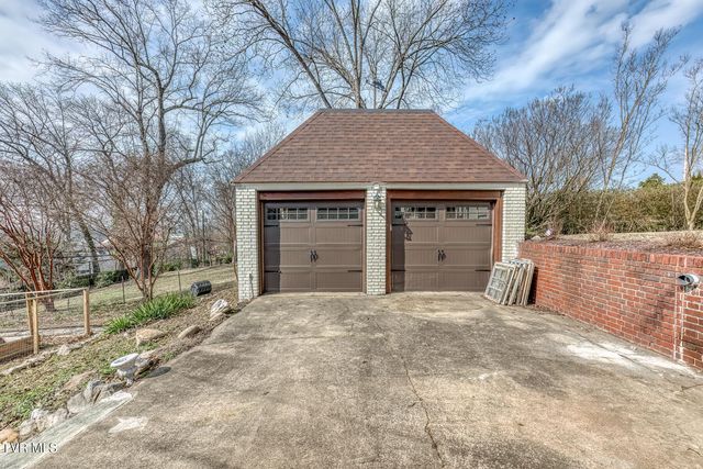 1245 Watauga Street, Kingsport, TN 37660