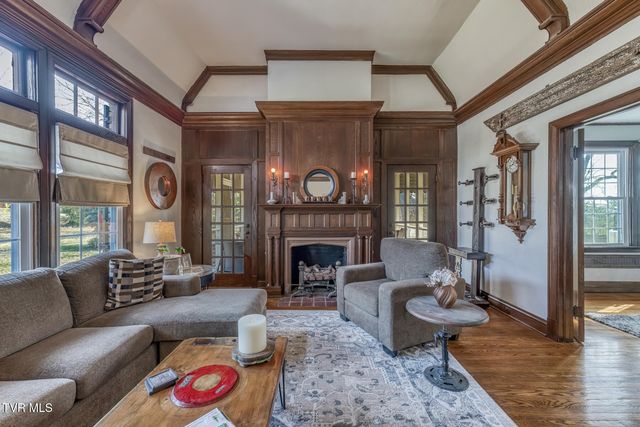 1245 Watauga Street, Kingsport, TN 37660