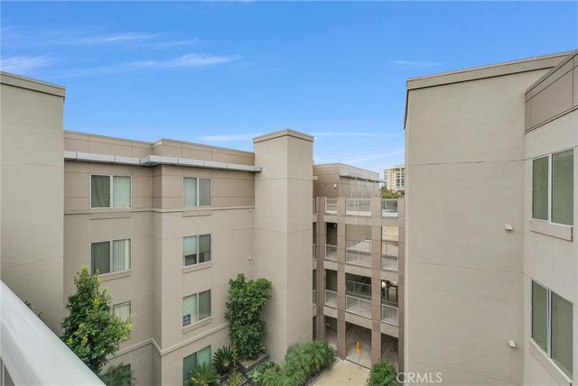 21 Gramercy 410, Irvine, CA 92612