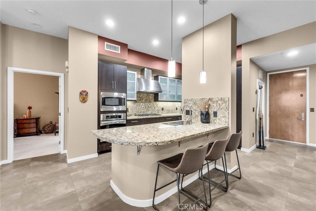 21 Gramercy 410, Irvine, CA 92612