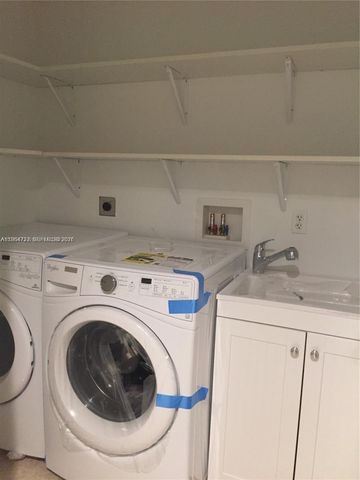 3330 NE 190th St 1117, Aventura, FL 33180