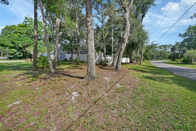 2323 W MAGNOLIA ROAD, Deland, FL 32724