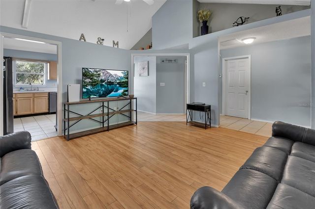 2323 W MAGNOLIA ROAD, Deland, FL 32724