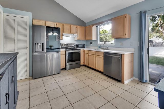 2323 W MAGNOLIA ROAD, Deland, FL 32724