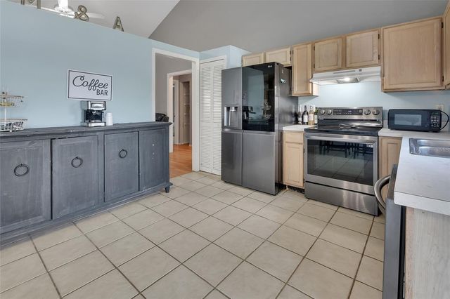 2323 W MAGNOLIA ROAD, Deland, FL 32724