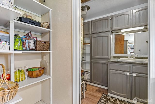 1214 Nooksack Road, Nooksack, WA 98276