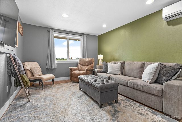 1214 Nooksack Road, Nooksack, WA 98276