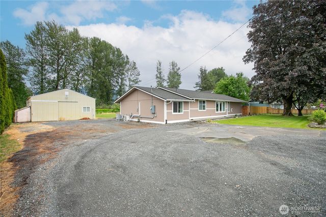 1214 Nooksack Road, Nooksack, WA 98276