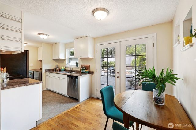 8005 220th Street SW, Edmonds, WA 98026