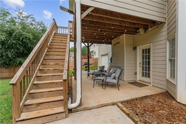 2352 Kennesaw Oaks Trail NW, Kennesaw, GA 30152