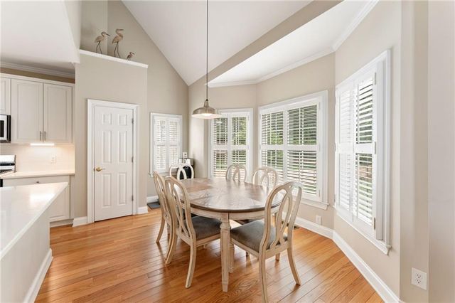 2352 Kennesaw Oaks Trail NW, Kennesaw, GA 30152