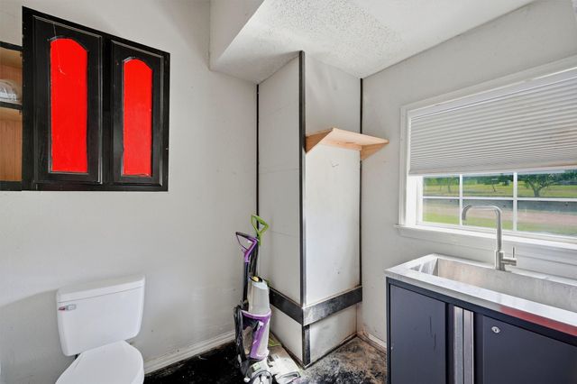 3260 Bethel Cannon Road, Van Alstyne, TX 75495