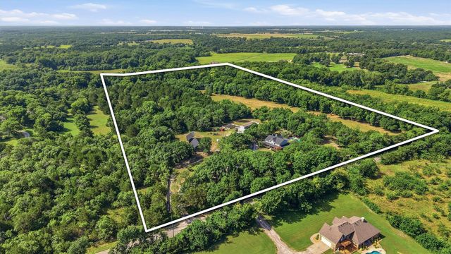3260 Bethel Cannon Road, Van Alstyne, TX 75495