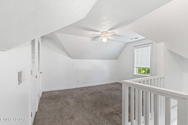 430 Ohio Ave, Etowah, TN 37331