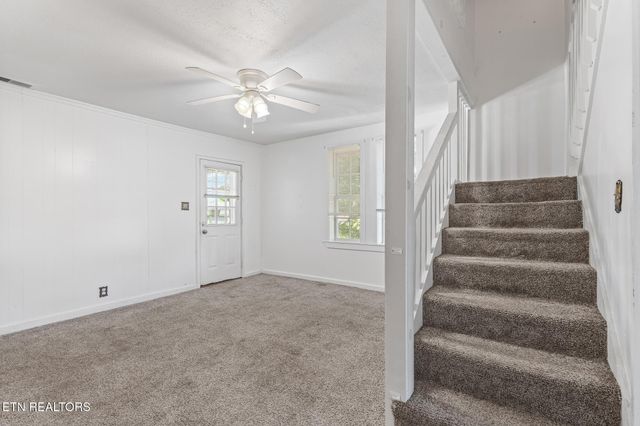 430 Ohio Ave, Etowah, TN 37331