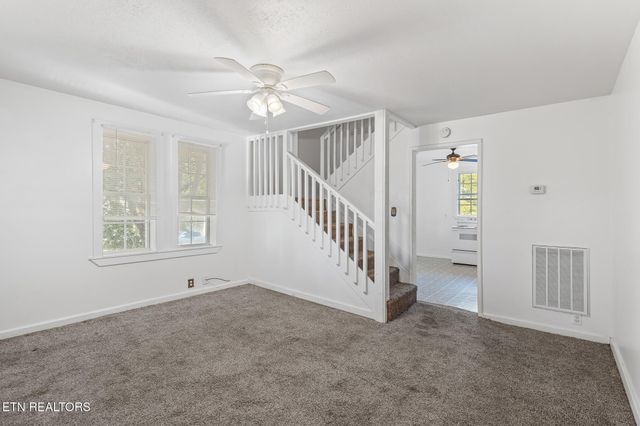 430 Ohio Ave, Etowah, TN 37331