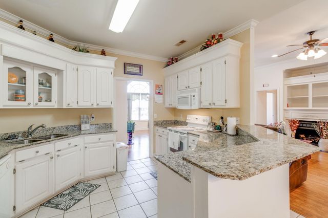 1920 Harborview Drive, Sumter, SC 29153