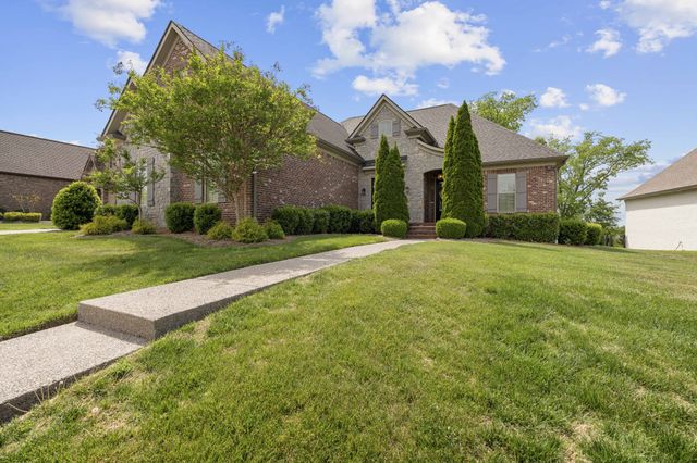 306 Charleston St, Lebanon, TN 37087