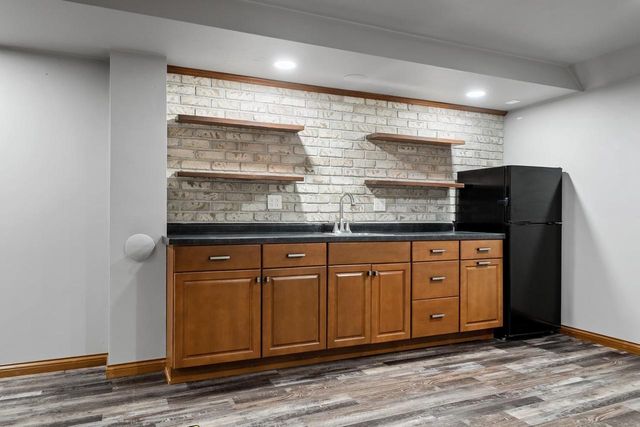 2332 OAK RIDGE CIRCLE, De Pere, WI 54115