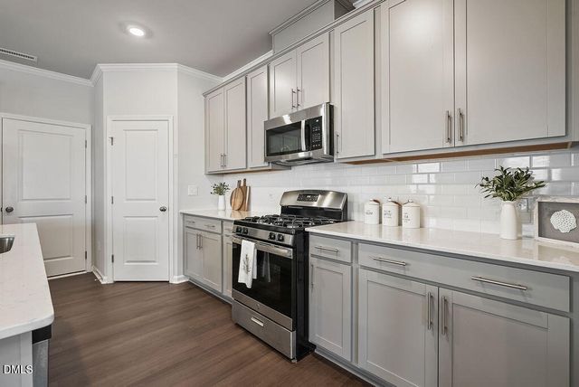 253 Eden View Bend, Raleigh, NC 27610