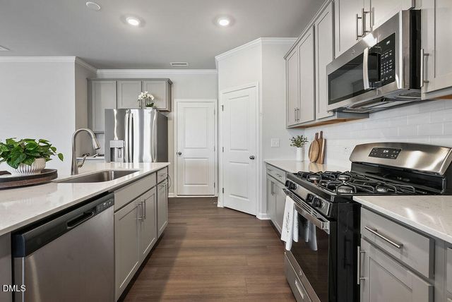 253 Eden View Bend, Raleigh, NC 27610