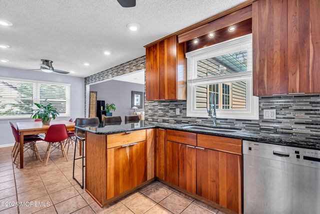 707 Cambridge Road, Lanoka Harbor, NJ 08734