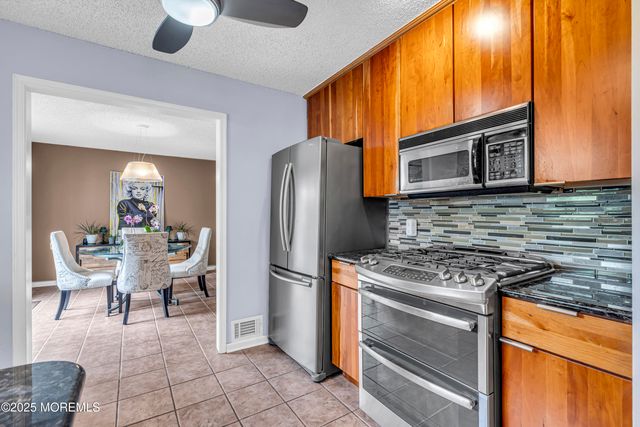 707 Cambridge Road, Lanoka Harbor, NJ 08734