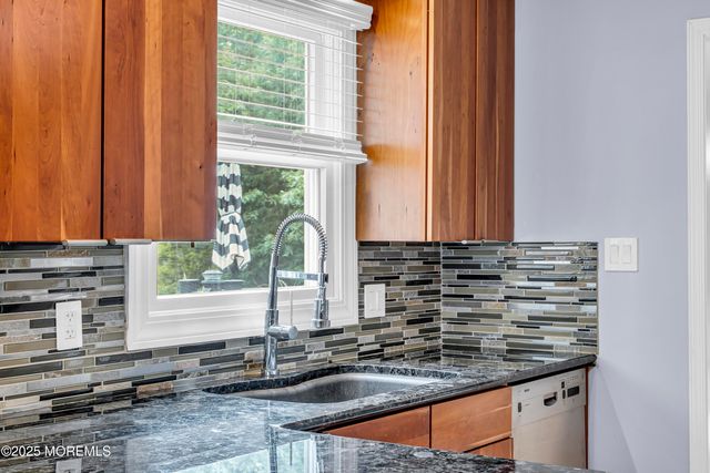 707 Cambridge Road, Lanoka Harbor, NJ 08734