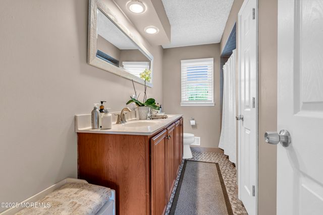 707 Cambridge Road, Lanoka Harbor, NJ 08734