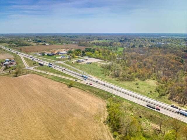 2496 N Parma Road, Parma, MI 49269