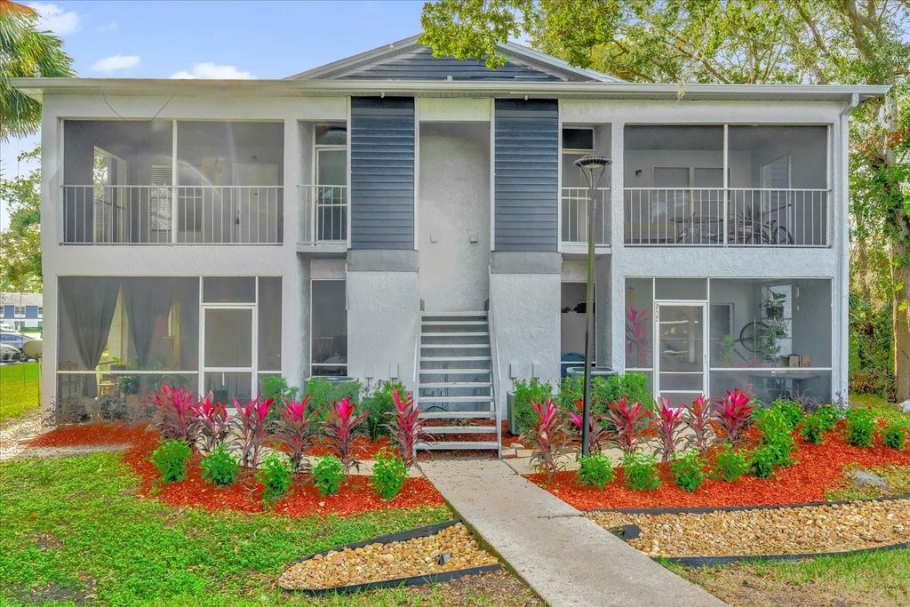 2405 NORTHLAKE DRIVE 2405, Sanford, FL 32773