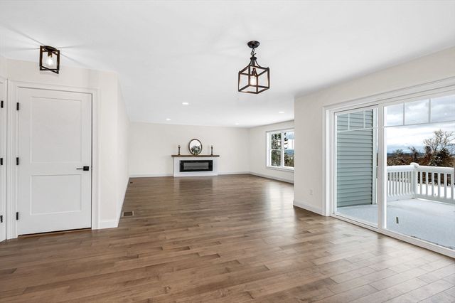 103 Ladd Hill, Belmont, NH 03220