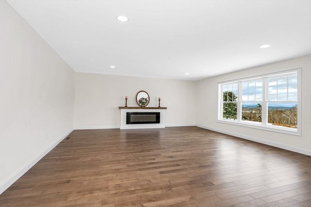 103 Ladd Hill, Belmont, NH 03220