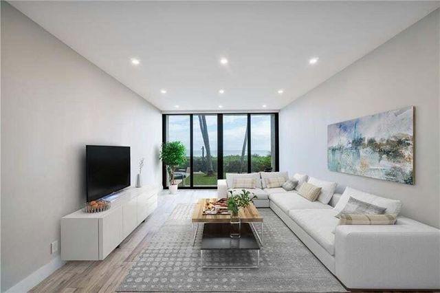 520 N Ocean Boulevard 2, Pompano Beach, FL 33062