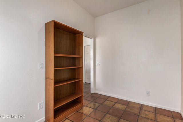 4051 E Bujia Primera, Tucson, AZ 85718