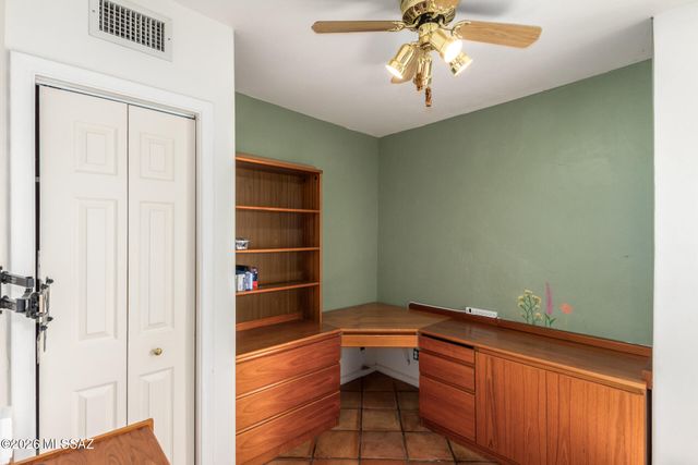 4051 E Bujia Primera, Tucson, AZ 85718