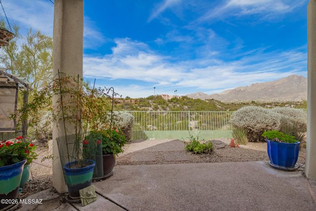 4051 E Bujia Primera, Tucson, AZ 85718