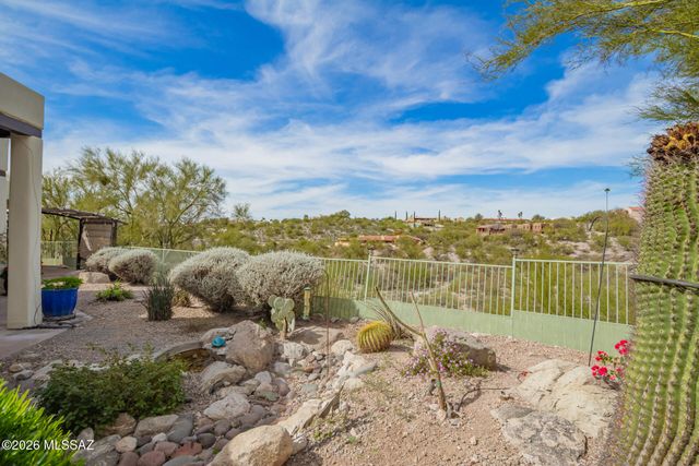 4051 E Bujia Primera, Tucson, AZ 85718