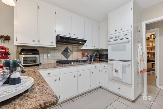 1271 Spring Valley Drive, Mobile, AL 36693