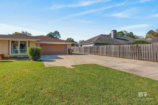 1271 Spring Valley Drive, Mobile, AL 36693