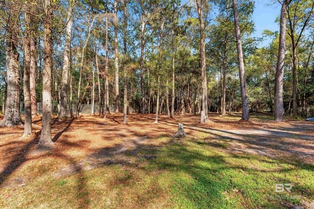 1271 Spring Valley Drive, Mobile, AL 36693