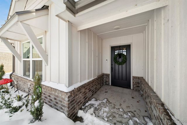 7401 N 160th East Avenue, Owasso, OK 74055