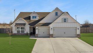 7401 N 160th East Avenue, Owasso, OK 74055