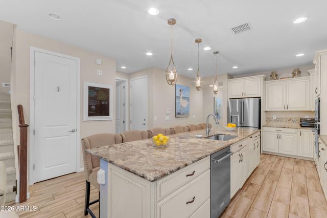 10612 E DURANT Drive, Mesa, AZ 85212