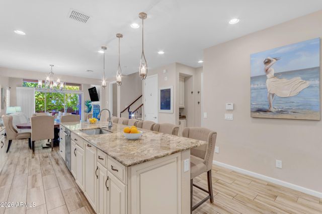 10612 E DURANT Drive, Mesa, AZ 85212