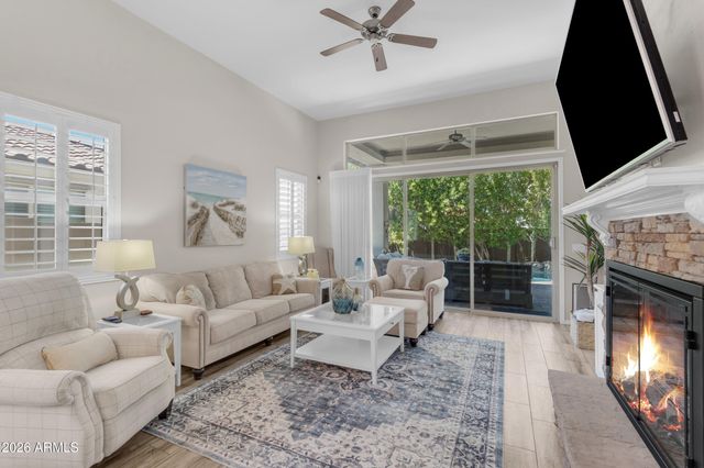 10612 E DURANT Drive, Mesa, AZ 85212