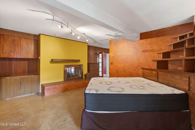 1003 Wanda Place, Gulfport, MS 39501