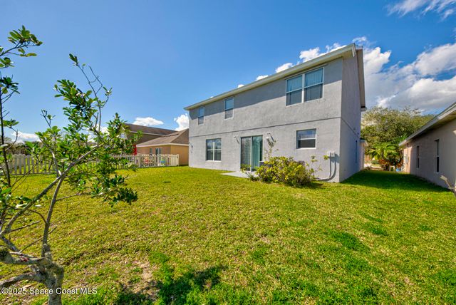 264 Wishing Well Circle SW, Palm Bay, FL 32908