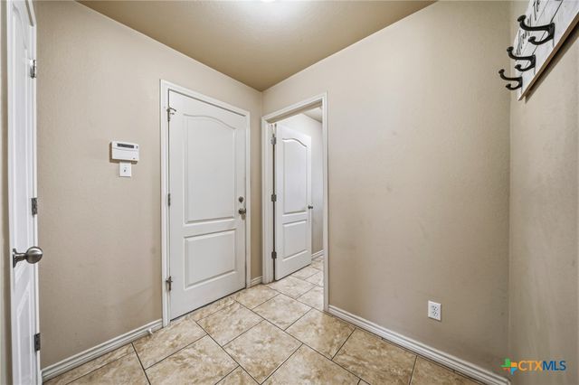 205 Hatter Drive, Moody, TX 76557