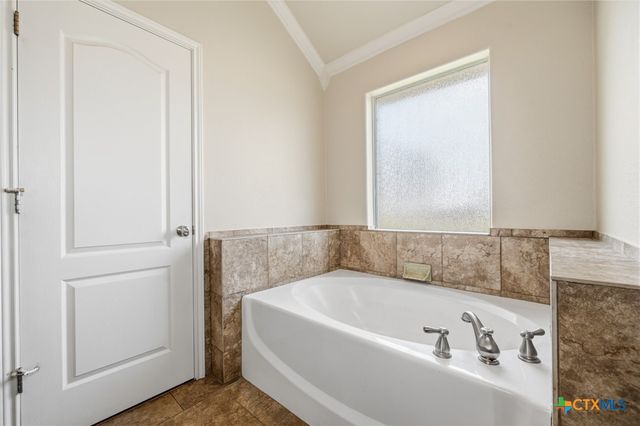 205 Hatter Drive, Moody, TX 76557